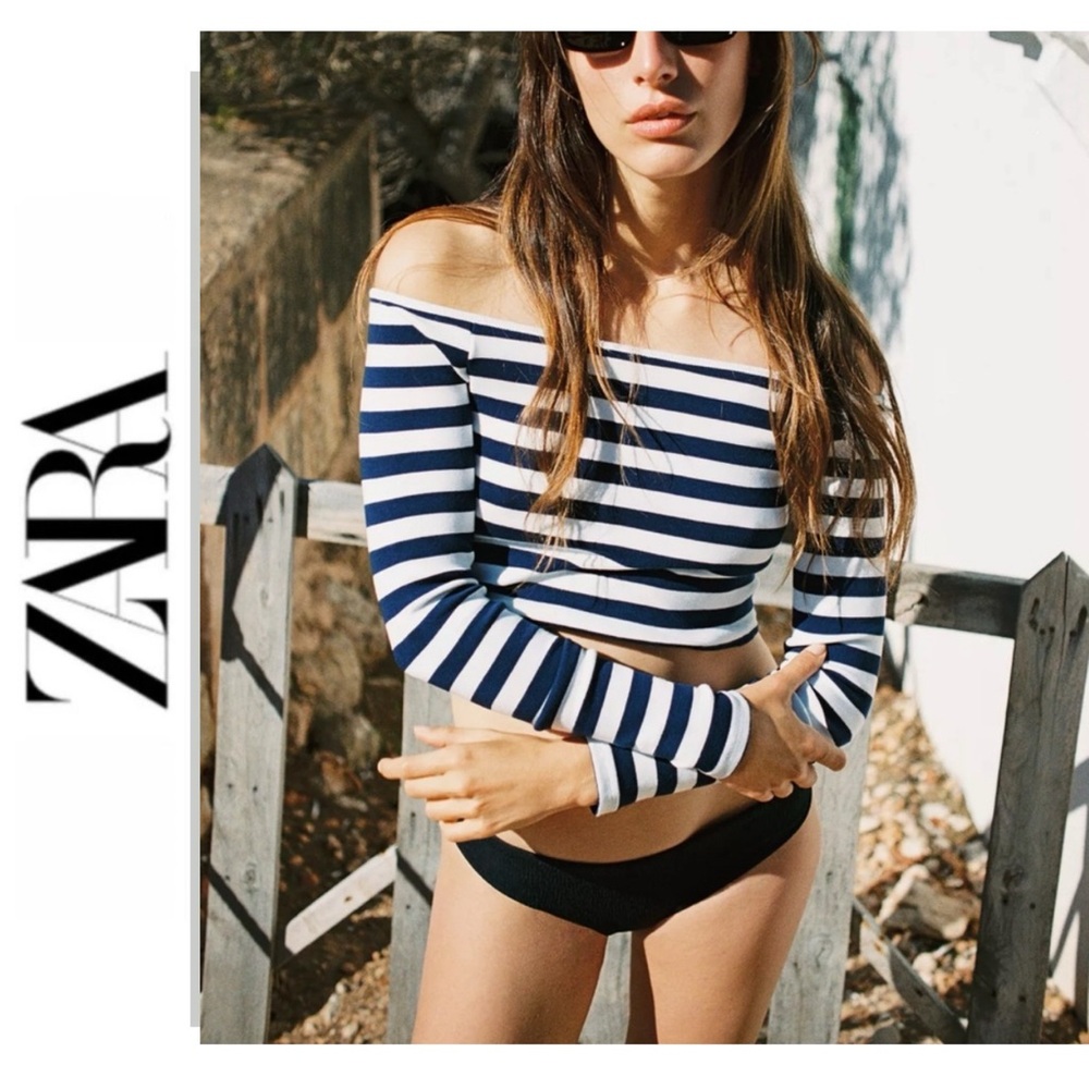 ZARA 💙🤍Navy and White Striped Off-Shoulder Long Sleeve Crop Top